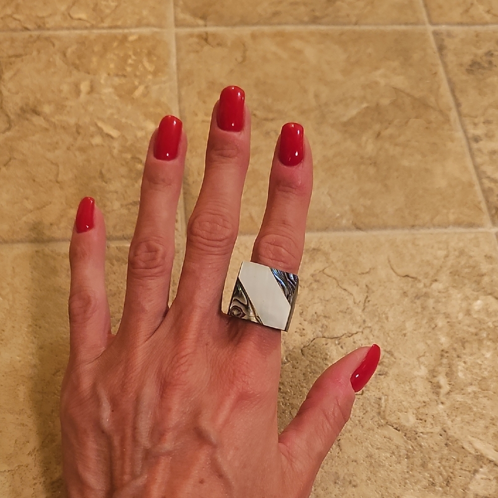 Silver Geometric Mother of pearl veneer wooden Statement Ring - 6.5